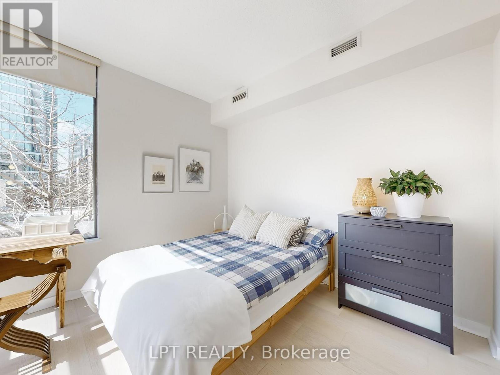 403 - 281 Mutual Street, Toronto, Ontario  M4Y 3C4 - Photo 19 - C12895852