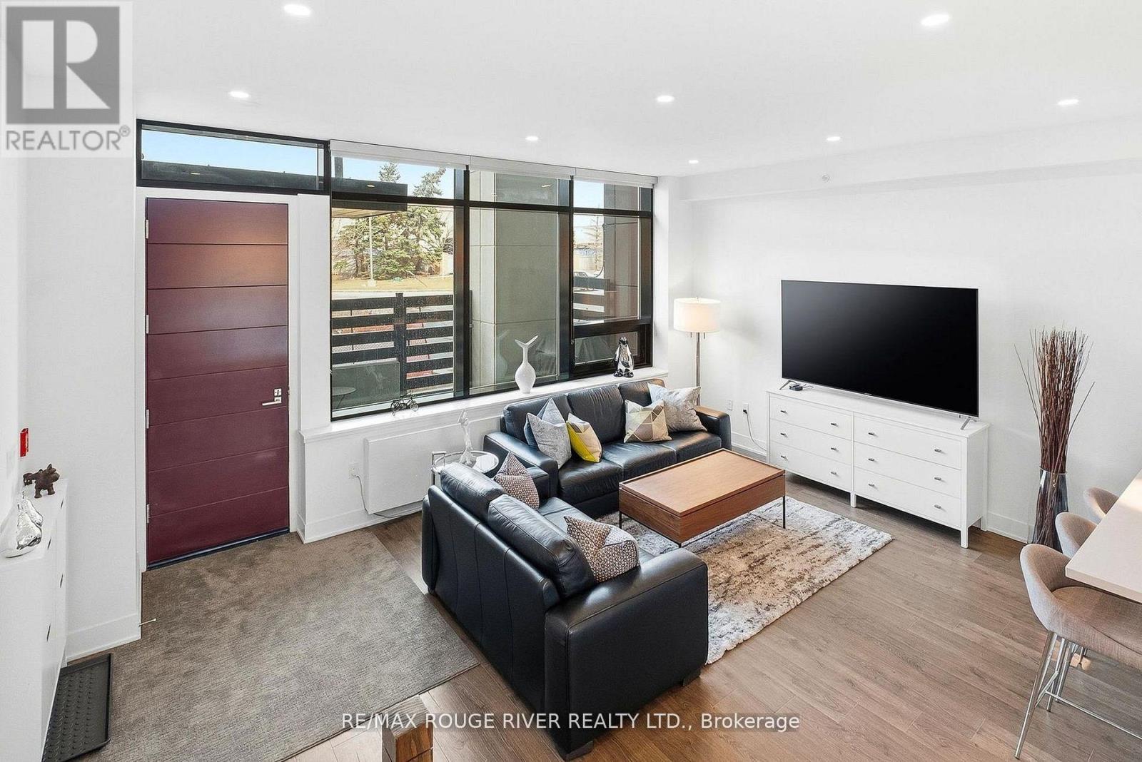 Th 104 - 2908 Highway 7, Vaughan, Ontario  L4K 0K5 - Photo 10 - N12948786