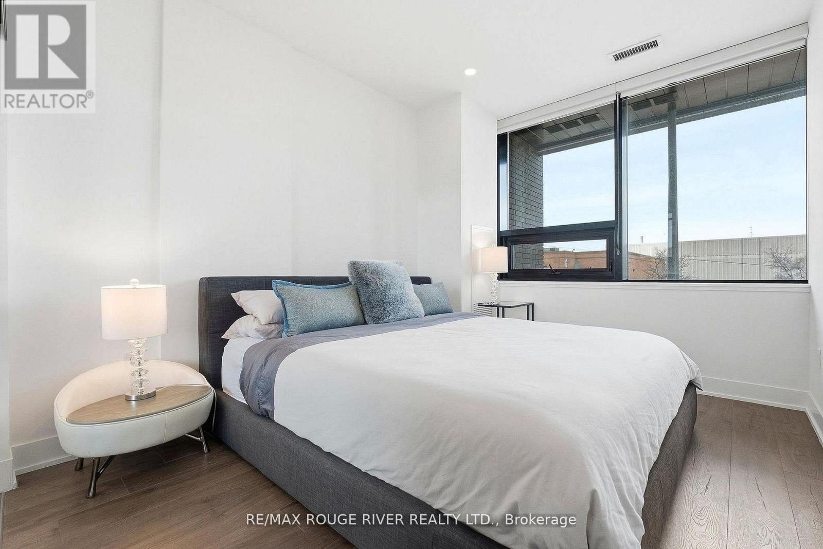 Th 104 - 2908 Highway 7, Vaughan, Ontario  L4K 0K5 - Photo 32 - N12948786