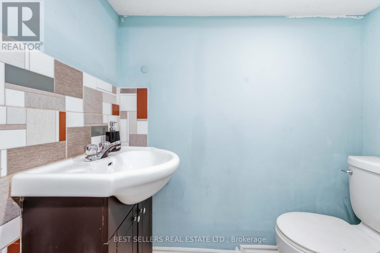 300 East Avenue N, Hamilton, Ontario  L8L 5J5 - Photo 18 - X12948812