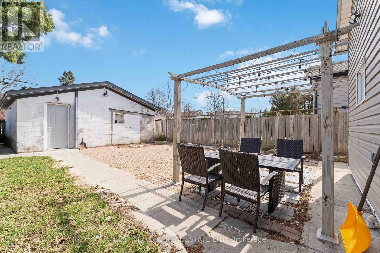 300 East Avenue N, Hamilton, Ontario  L8L 5J5 - Photo 20 - X12948812