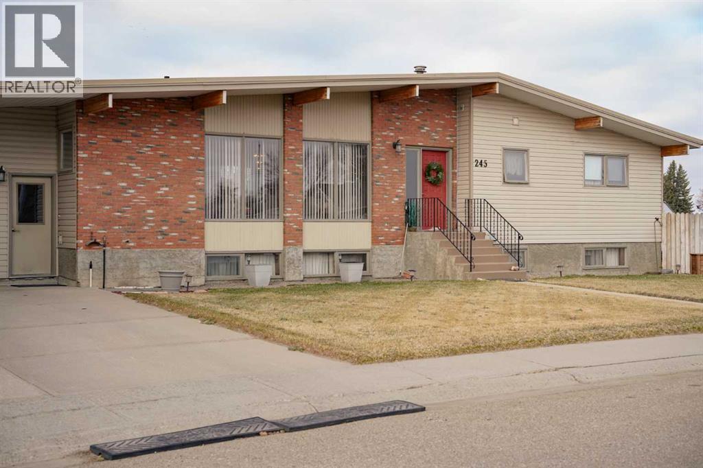 245 5 Avenue N, Vauxhall, Alberta