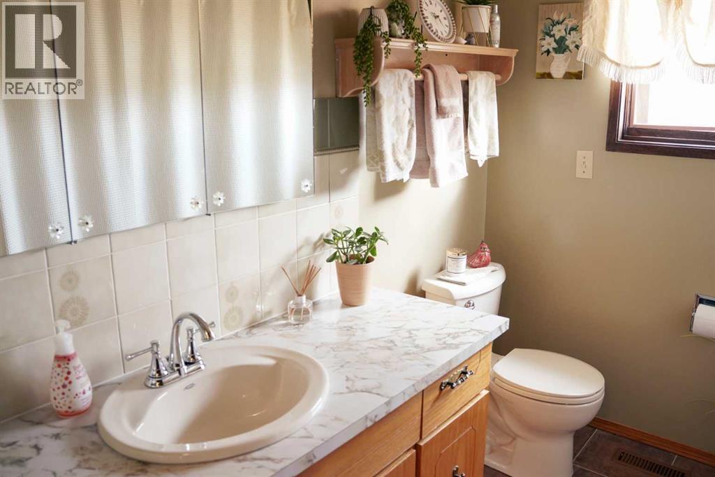 245 5 Avenue N, Vauxhall, Alberta  T0K 2K0 - Photo 17 - A2296752