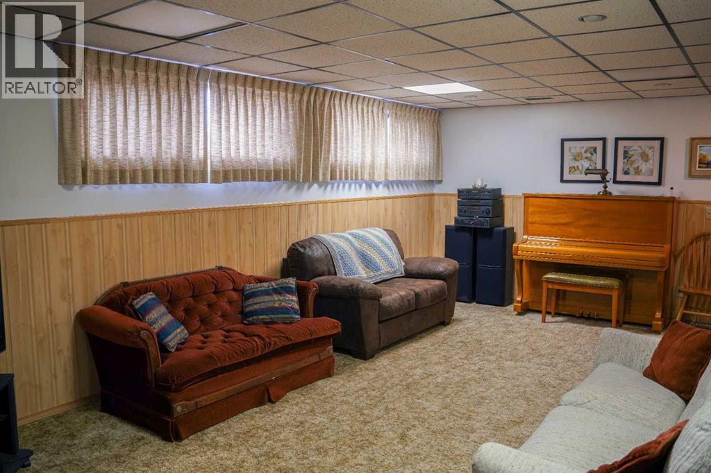 245 5 Avenue N, Vauxhall, Alberta  T0K 2K0 - Photo 29 - A2296752