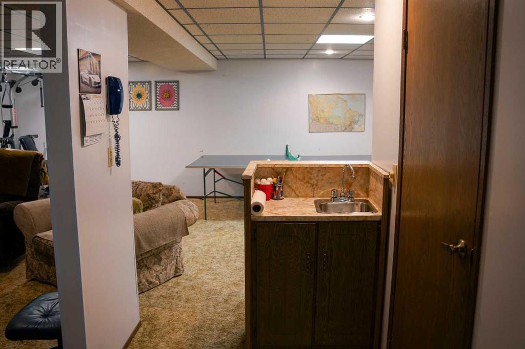 245 5 Avenue N, Vauxhall, Alberta  T0K 2K0 - Photo 37 - A2296752