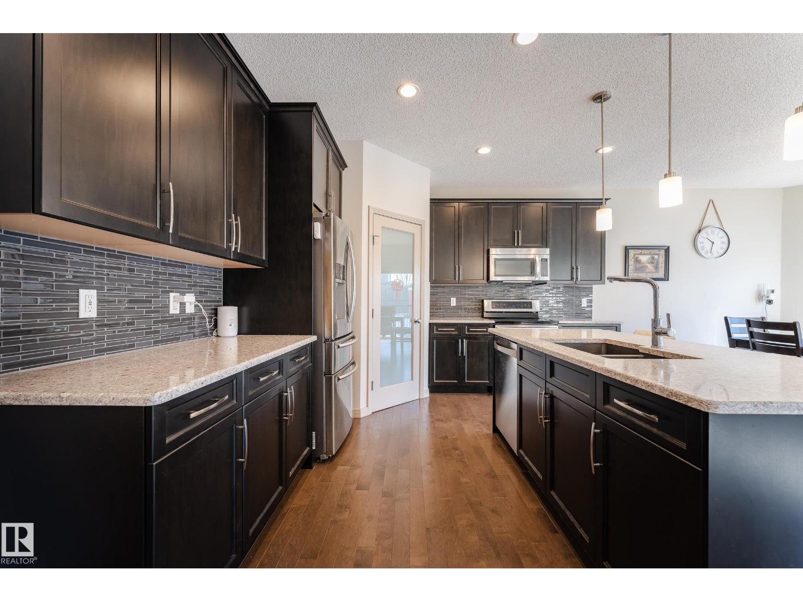 1945 Ainslie Link Sw, Edmonton, Alberta  T6W 2L9 - Photo 5 - E4477106