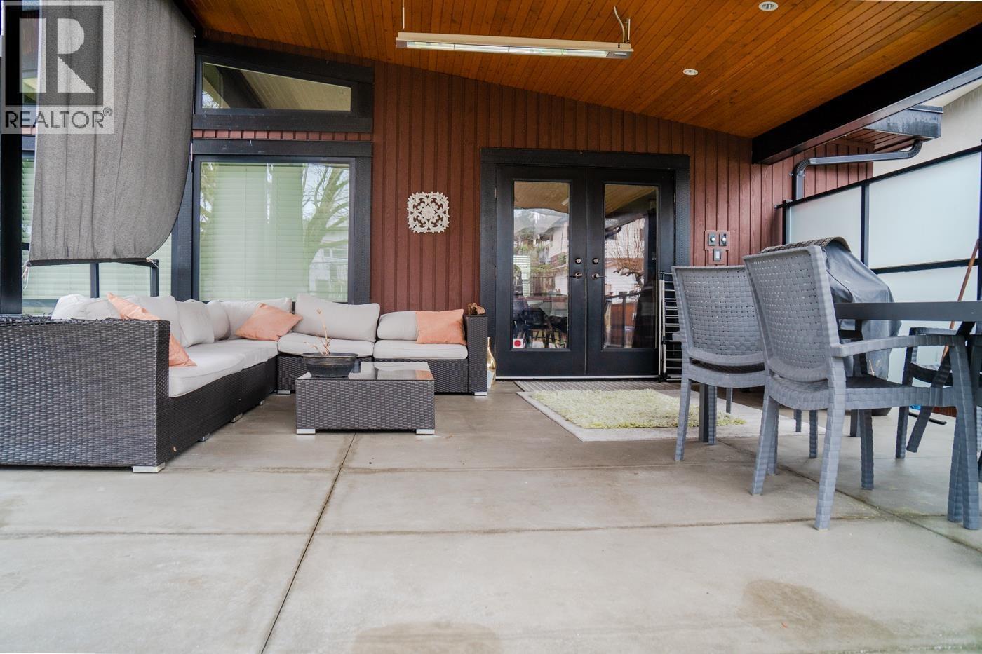 1190 Augusta Avenue, Burnaby, British Columbia  V5A 2V4 - Photo 23 - R3090788