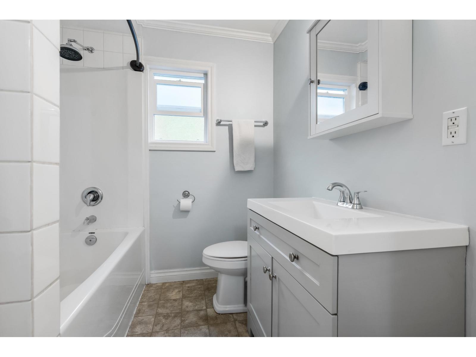 9566 Coote Street, Chilliwack Proper East, Chilliwack, British Columbia  V2P 6B3 - Photo 17 - R3101593