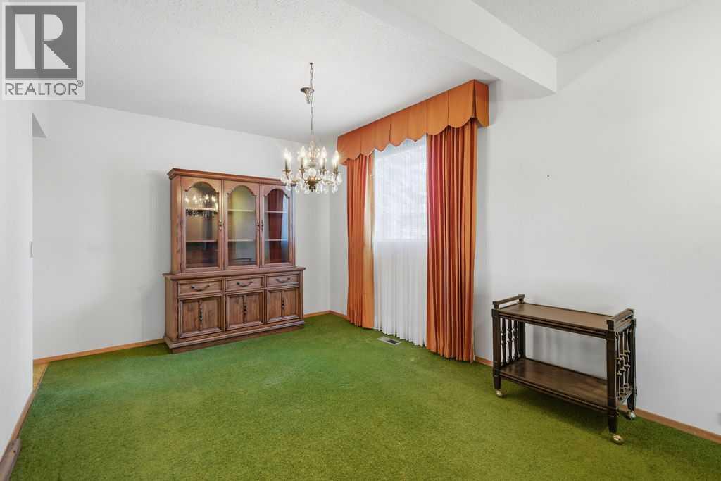 5516 Dalhart Hill NW, Calgary, Alberta  T3A 1S9 - Photo 10 - A2285431