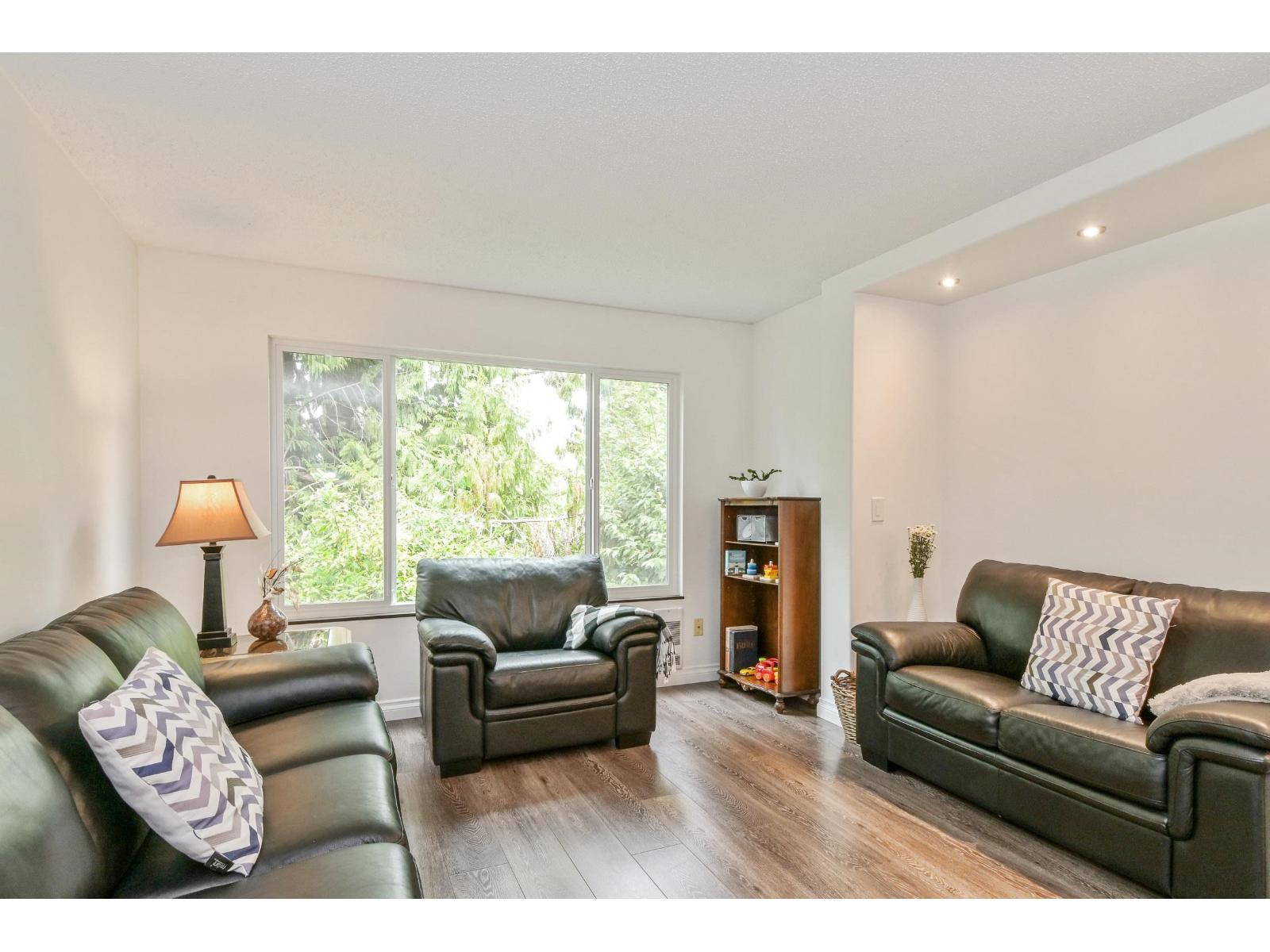 105 5074 201a Street, Langley, British Columbia  V3A 5M8 - Photo 6 - R3105221