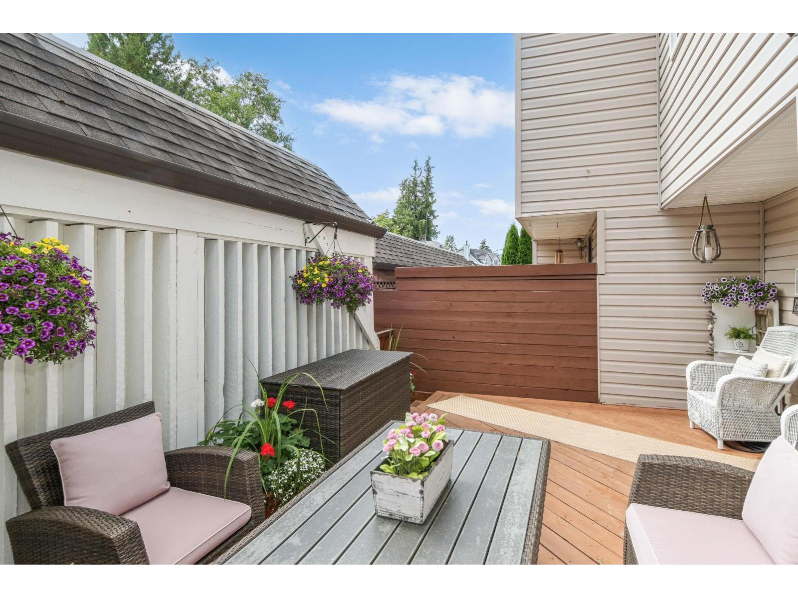 105 5074 201a Street, Langley, British Columbia  V3A 5M8 - Photo 5 - R3105221