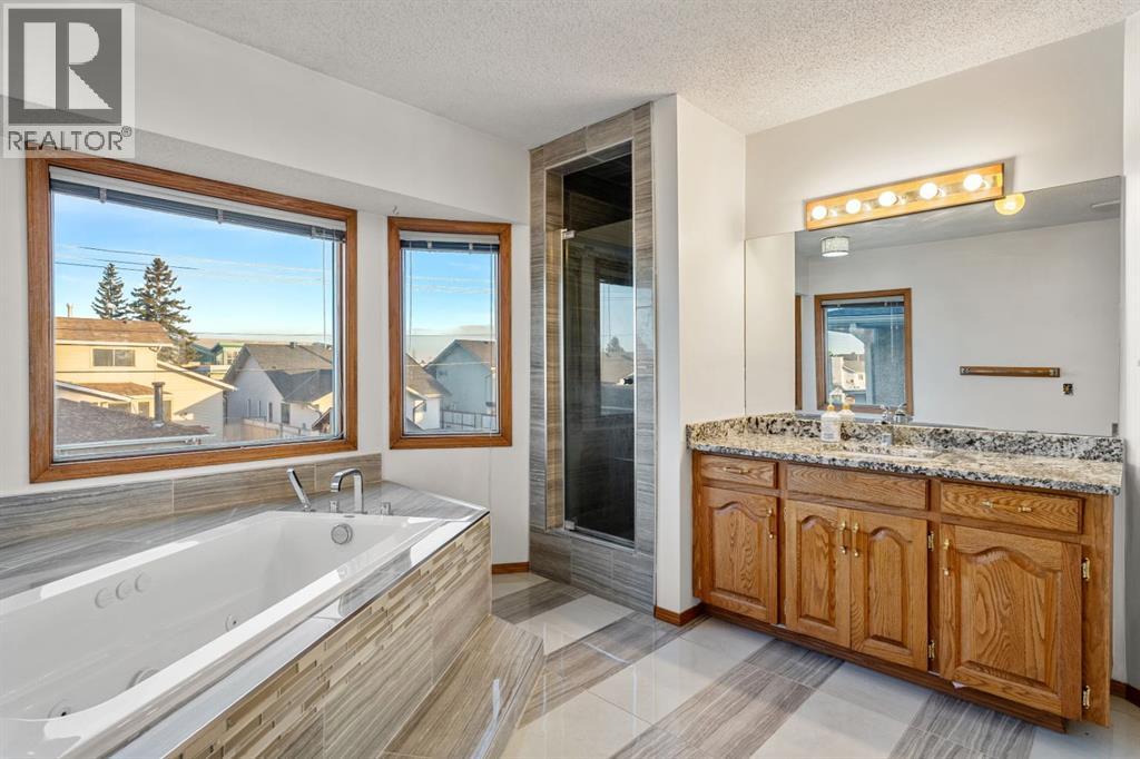 107 Pasadena Green NE, Calgary, Alberta  T1Y 6M9 - Photo 23 - A2286316