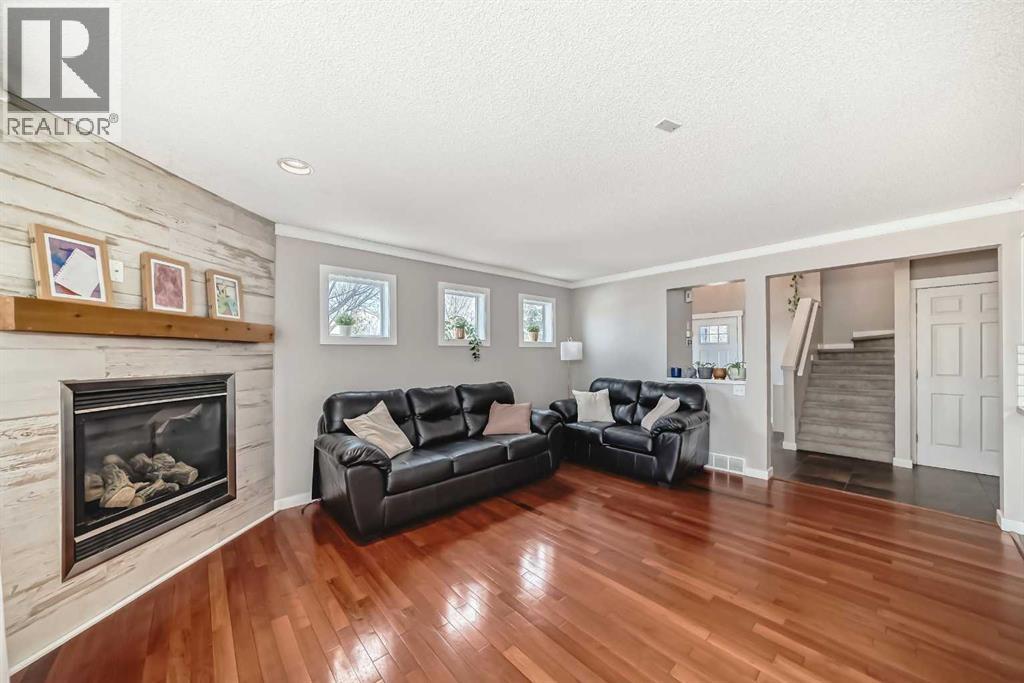 223 Copperfield Green, Calgary, Alberta  T2Z 4T9 - Photo 5 - A2295291