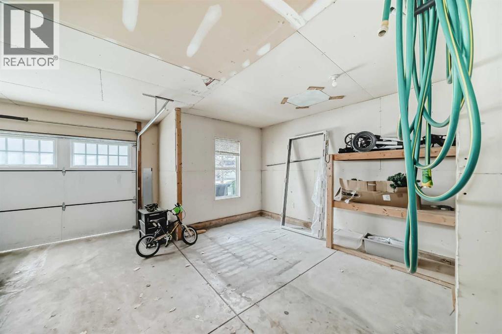 223 Copperfield Green, Calgary, Alberta  T2Z 4T9 - Photo 37 - A2295291