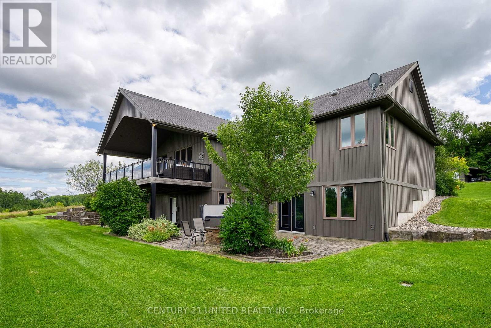 2300 Victoria Road, Prince Edward County, Ontario  K0K 1L0 - Photo 42 - X12945534