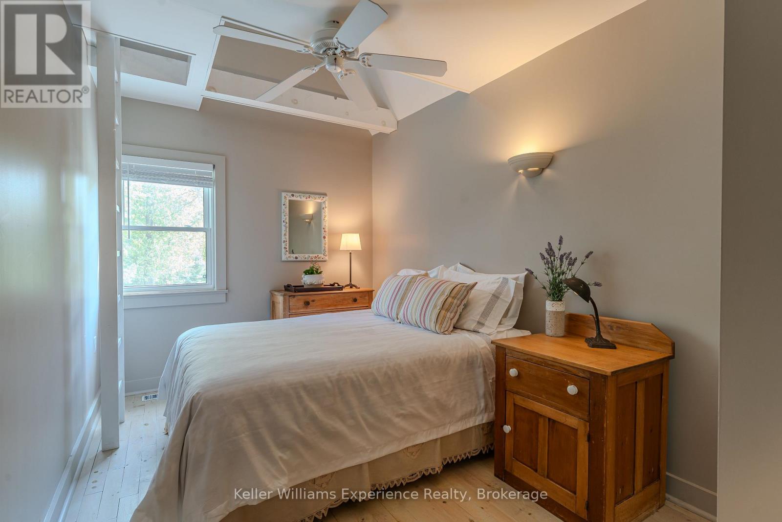 210194 Burgess Side Road, Georgian Bluffs, Ontario  N0H 1S0 - Photo 28 - X12948788