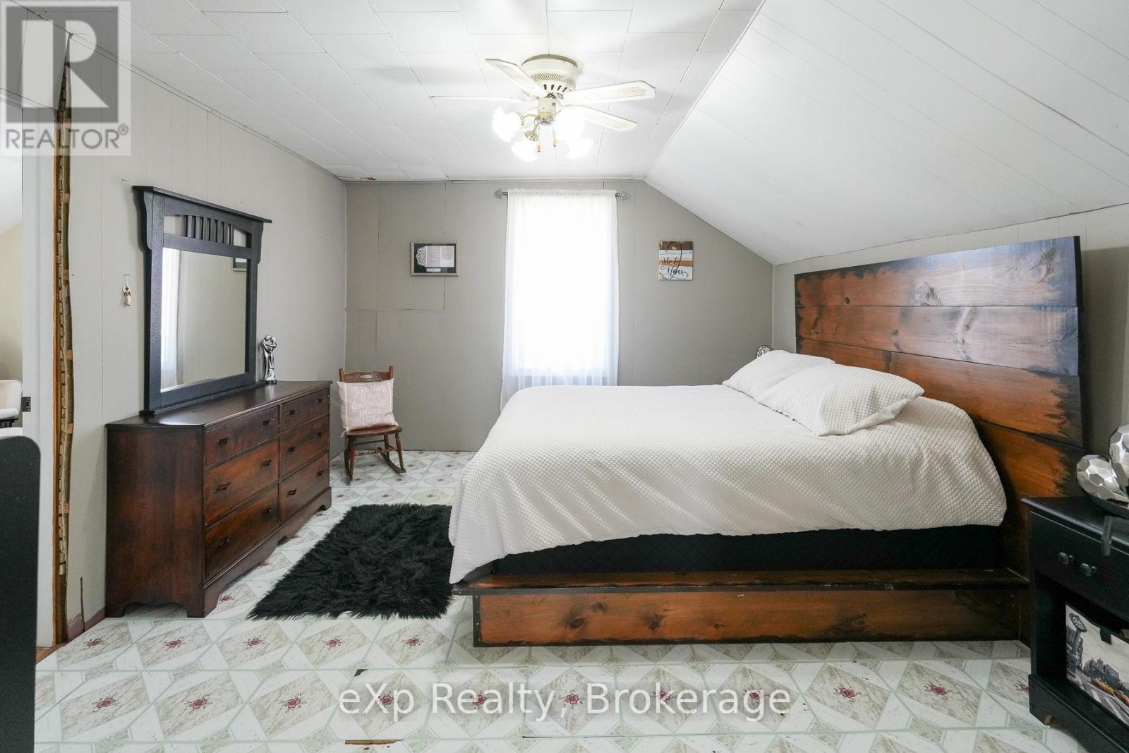 55163 Concession Road 12, Chatsworth, Ontario  N0G 1L0 - Photo 25 - X12948944