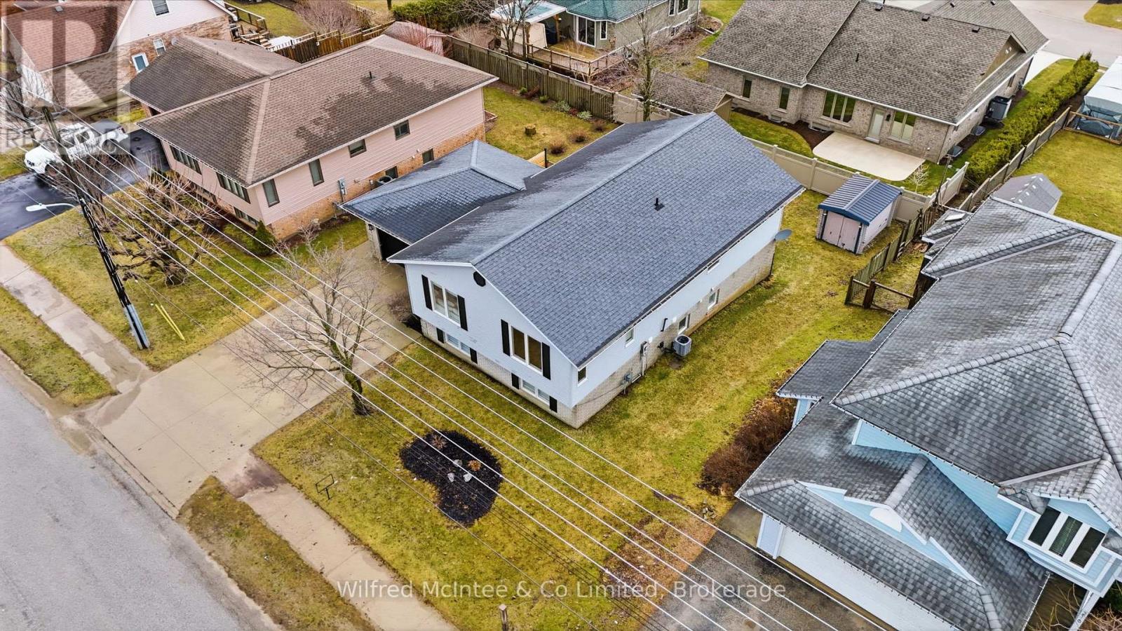 214 Hinks Street, Brockton, Ontario  N0G 2V0 - Photo 47 - X12949010