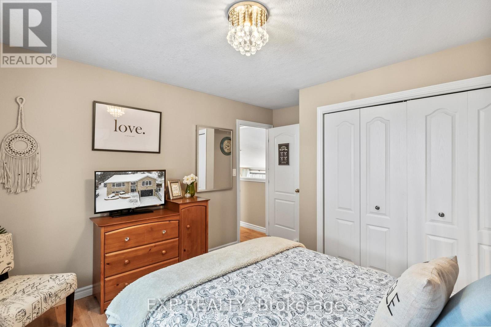 31 Kyle Court, Quinte West, Ontario  K0K 2C0 - Photo 24 - X12948800