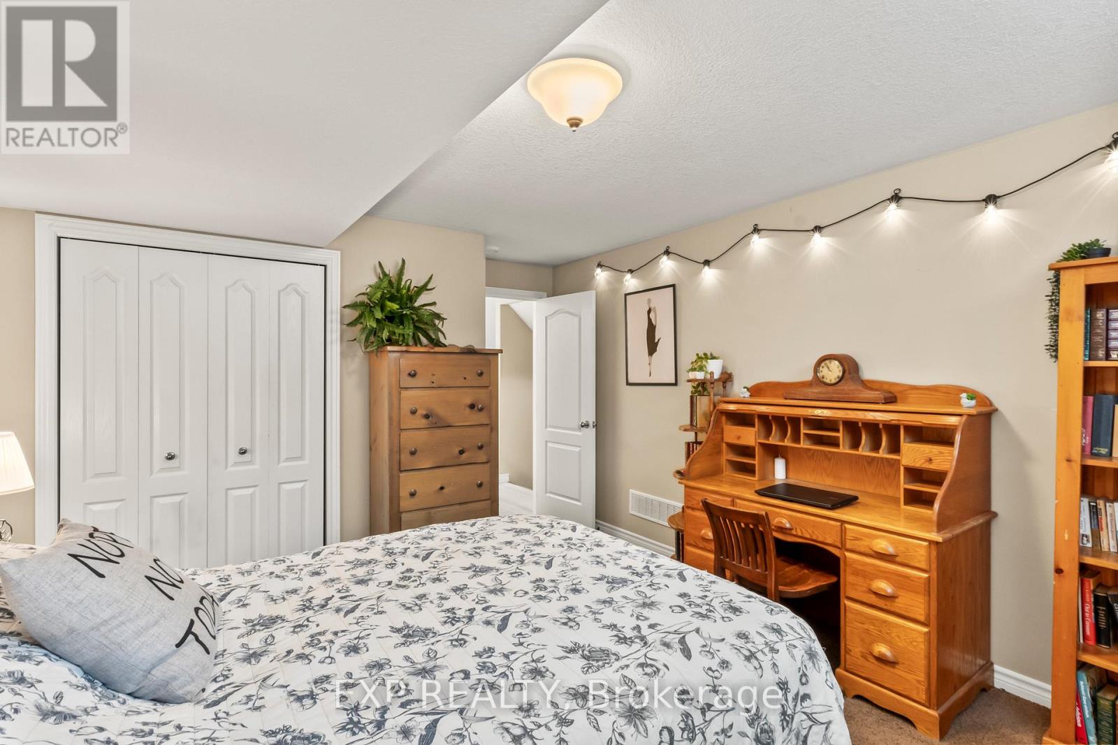 31 Kyle Court, Quinte West, Ontario  K0K 2C0 - Photo 32 - X12948800