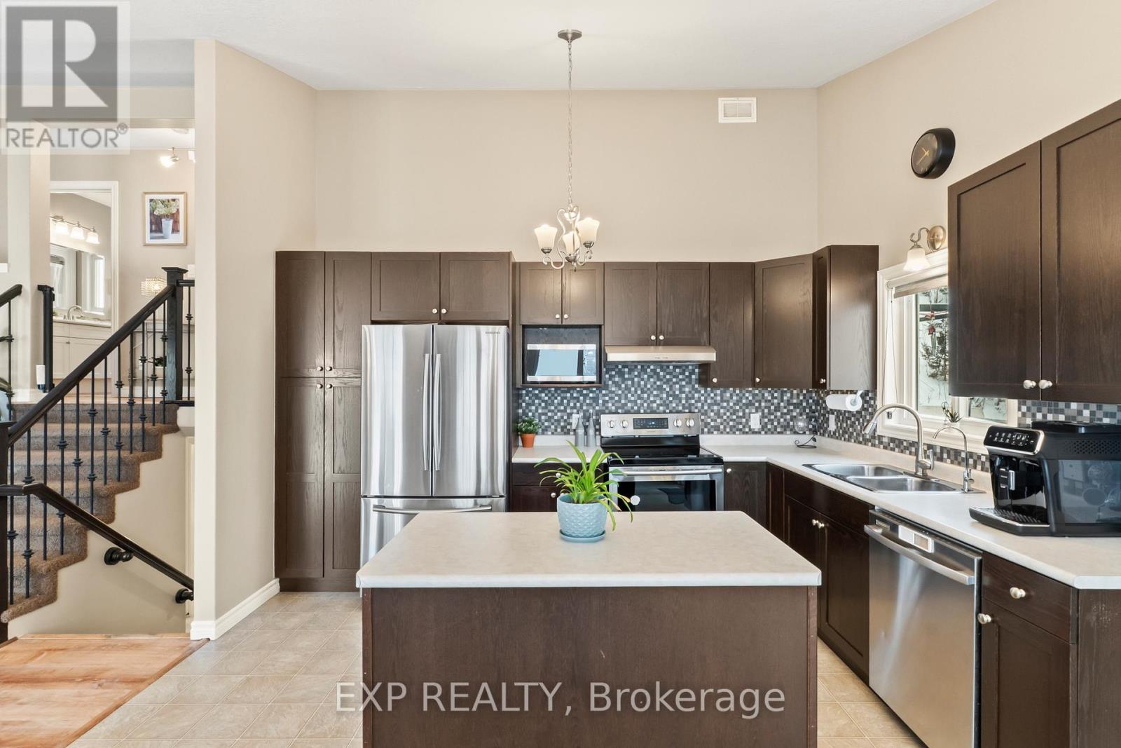 31 Kyle Court, Quinte West, Ontario  K0K 2C0 - Photo 7 - X12948800