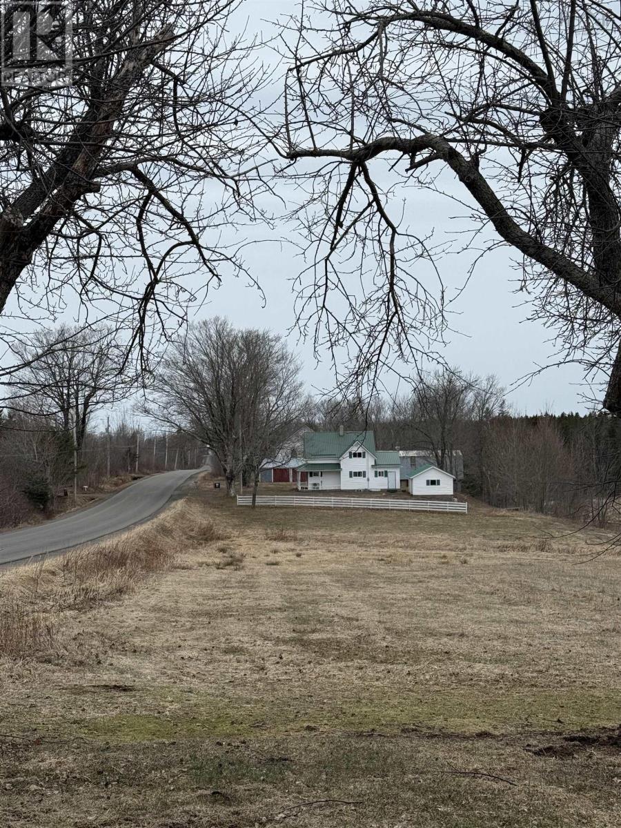 2008 Mount Hanley Road, Mount Hanley, Nova Scotia  B4N 1P0 - Photo 3 - 202528935