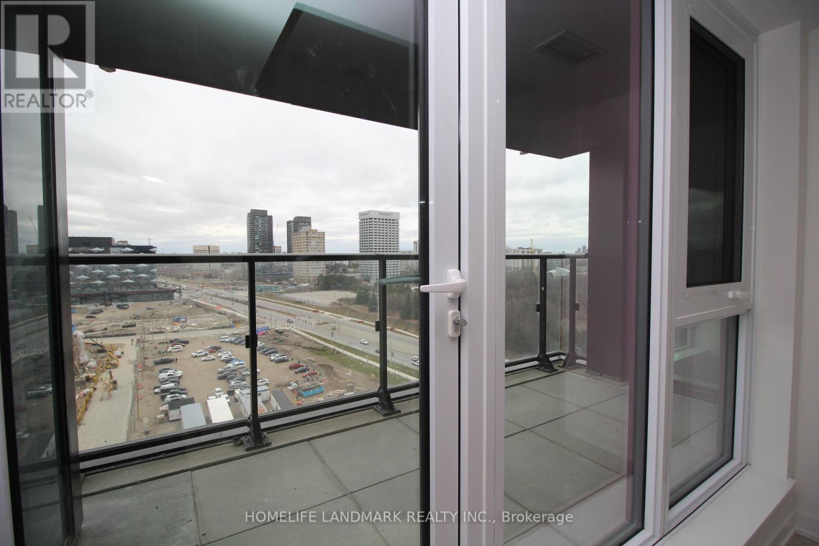 1108 - 5 Quarrington Lane, Toronto, Ontario  M3C 0S5 - Photo 14 - C12942396