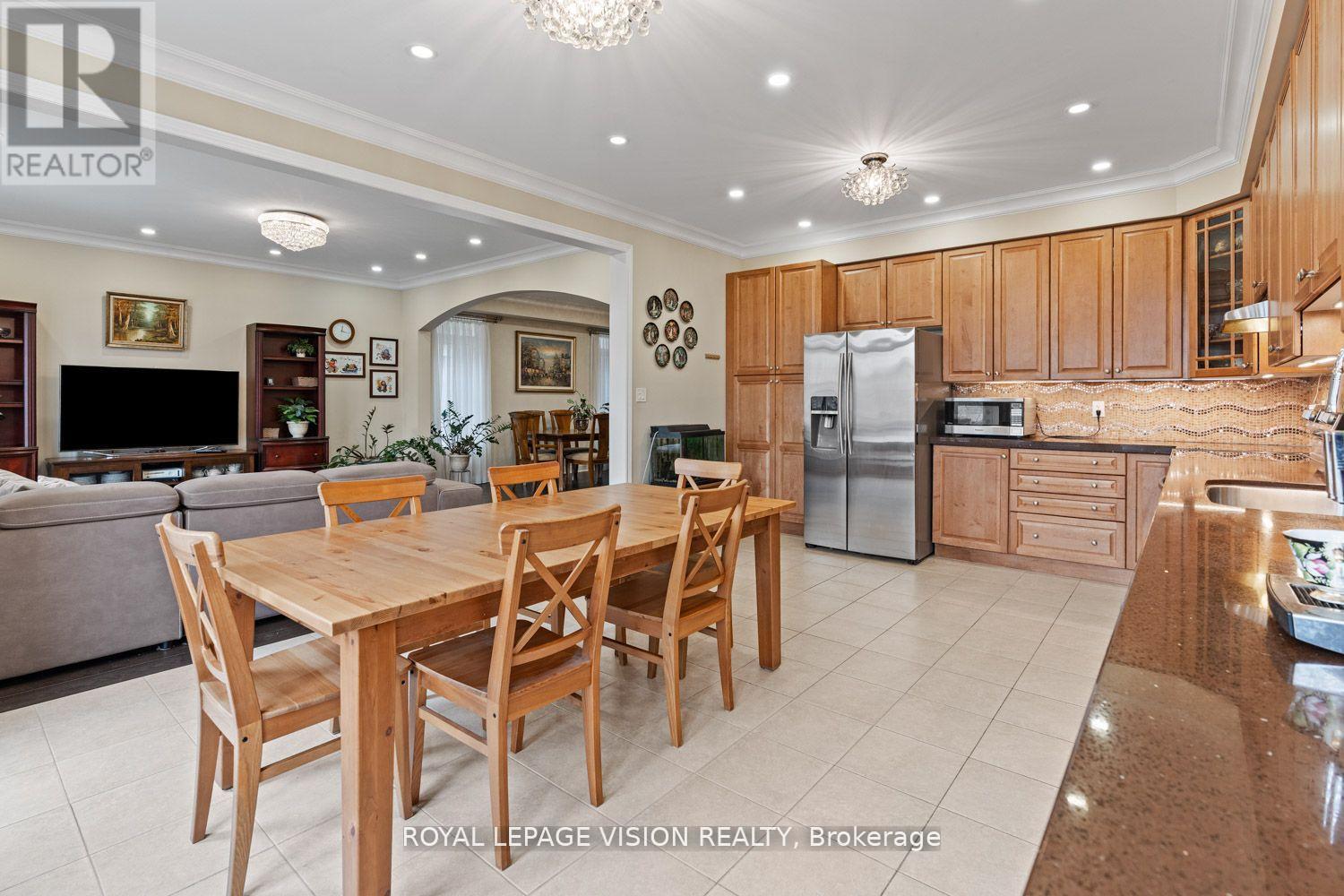 41 Treetops Boulevard, New Tecumseth, Ontario  L9R 0M1 - Photo 18 - N12945782