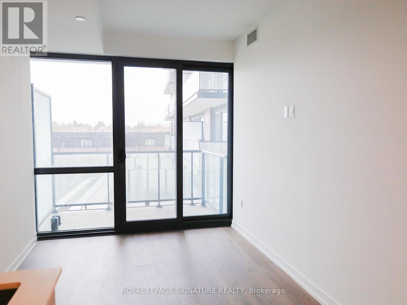 319 - 251 Masonary Way, Mississauga, Ontario  L5H 0B3 - Photo 5 - W12938132