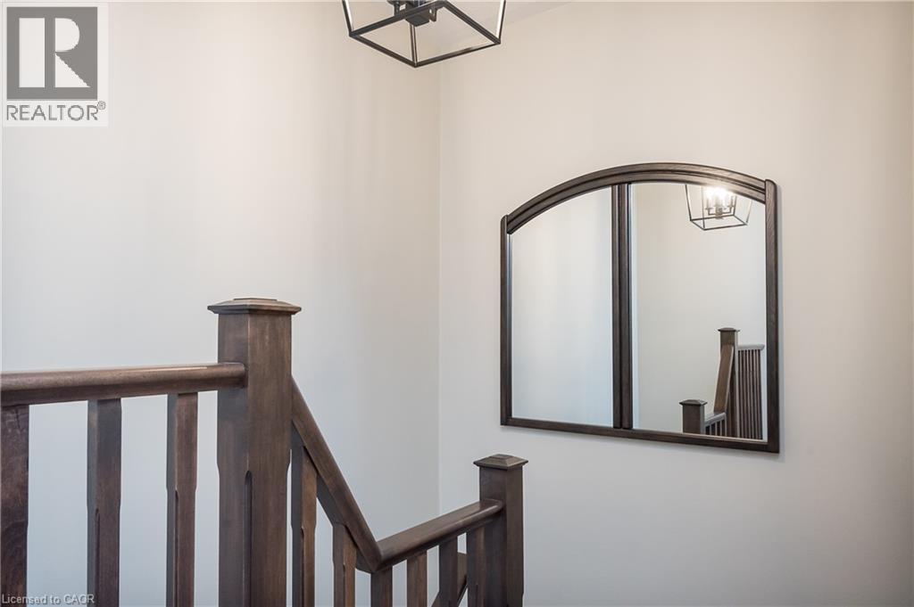 984 Nadalin Heights, Milton, Ontario  L9T 8R1 - Photo 19 - 40816318