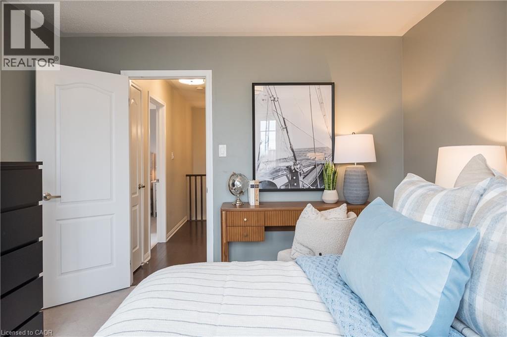 984 Nadalin Heights, Milton, Ontario  L9T 8R1 - Photo 23 - 40816318