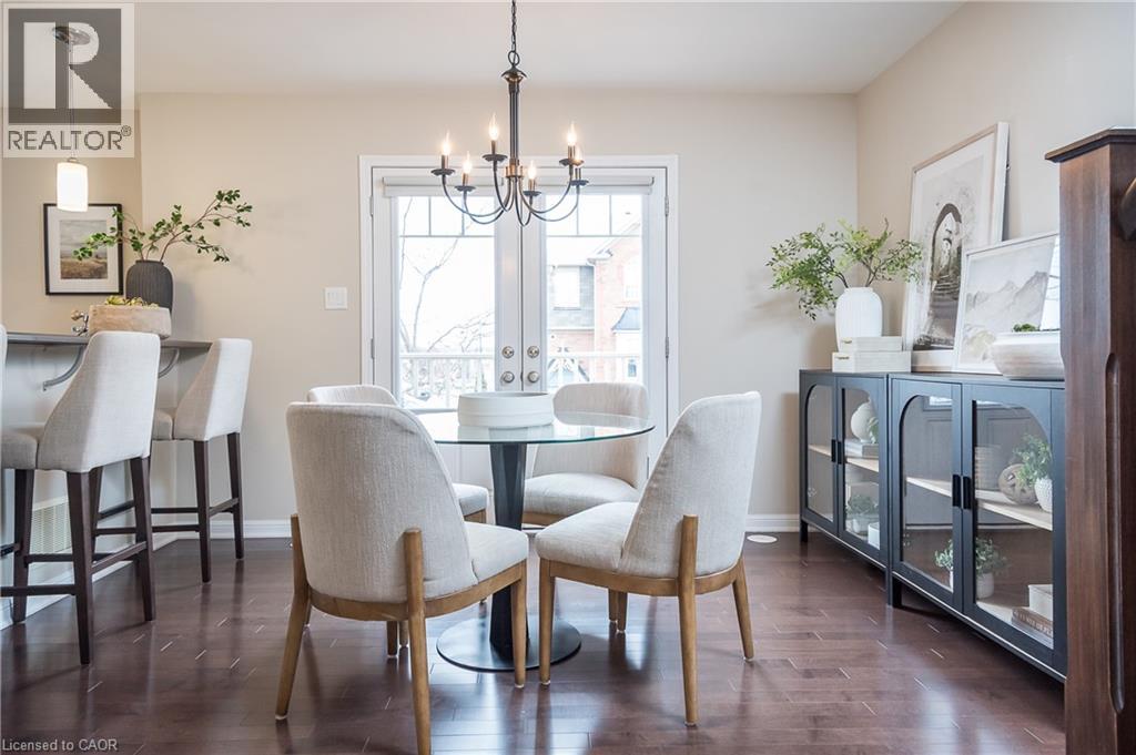 984 Nadalin Heights, Milton, Ontario  L9T 8R1 - Photo 4 - 40816318