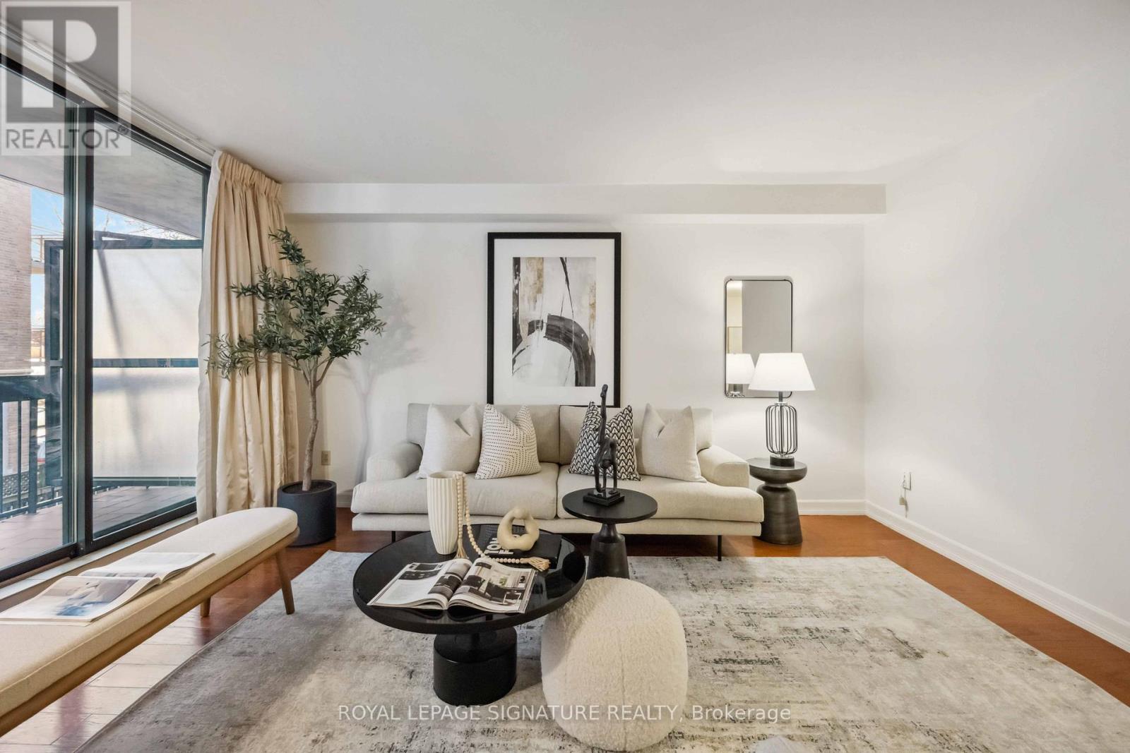 201 - 212 ST. GEORGE STREET, Toronto, Ontario