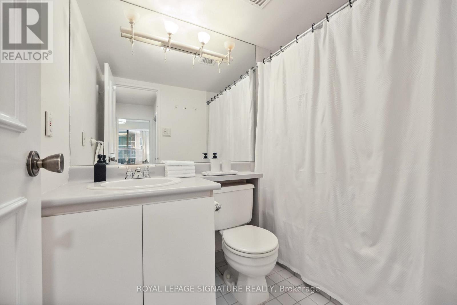201 - 212 St. George Street, Toronto, Ontario  M5R 2N5 - Photo 28 - C12902748