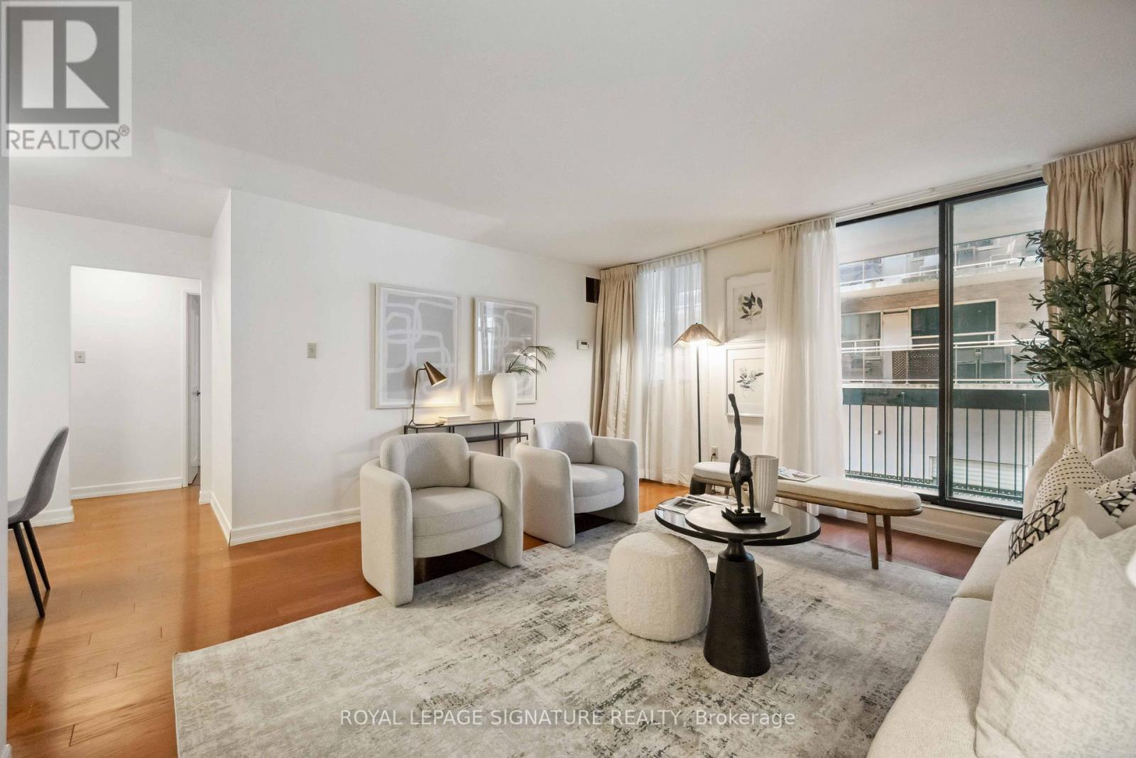 201 - 212 St. George Street, Toronto, Ontario  M5R 2N5 - Photo 4 - C12902748