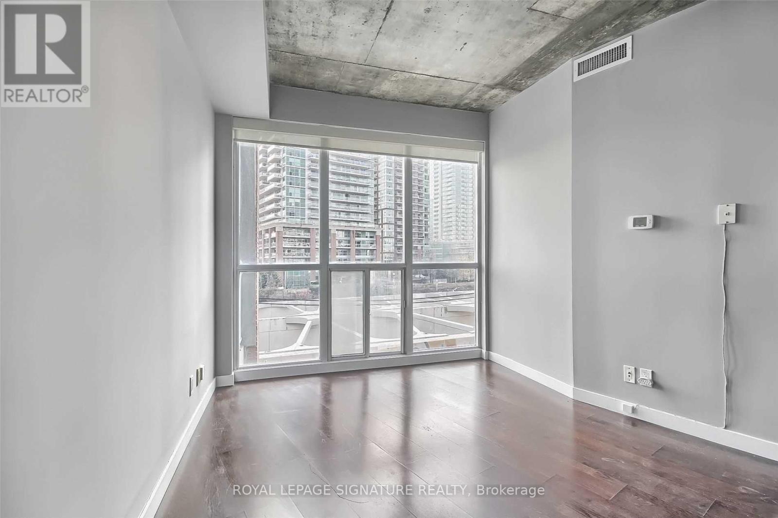 421 - 1 Shaw Street, Toronto, Ontario  M6K 0A1 - Photo 15 - C12932314
