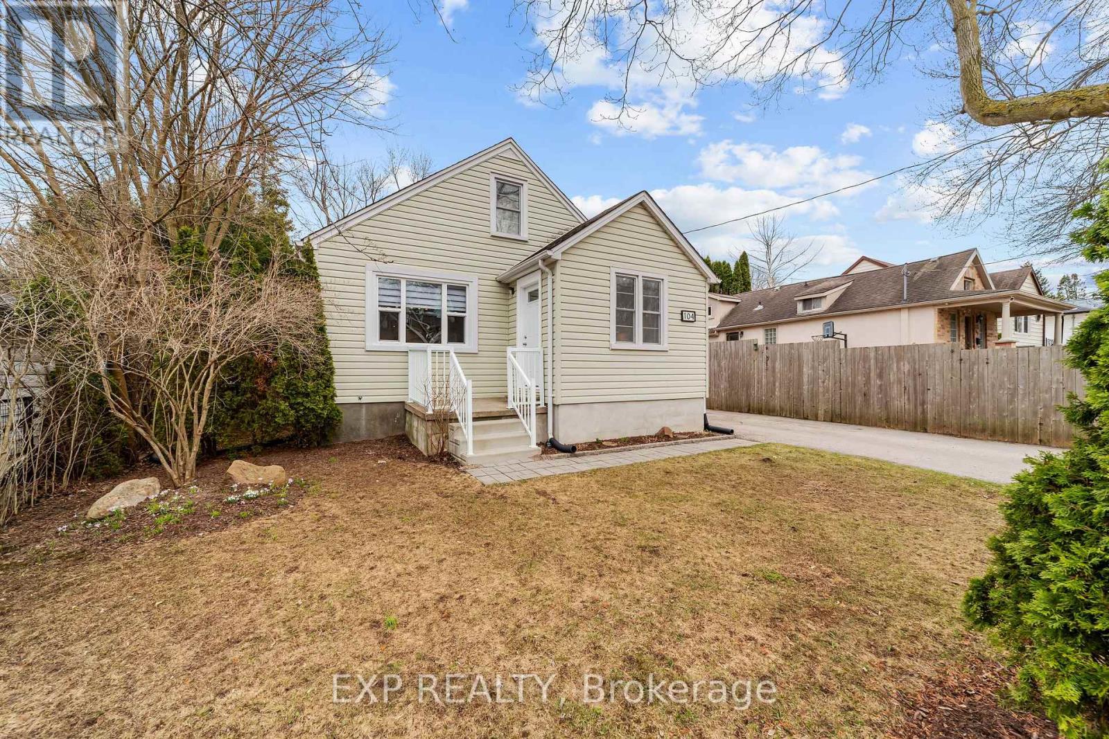 104 Barker Street, London East, Ontario  N5Y 1X7 - Photo 8 - X12948950