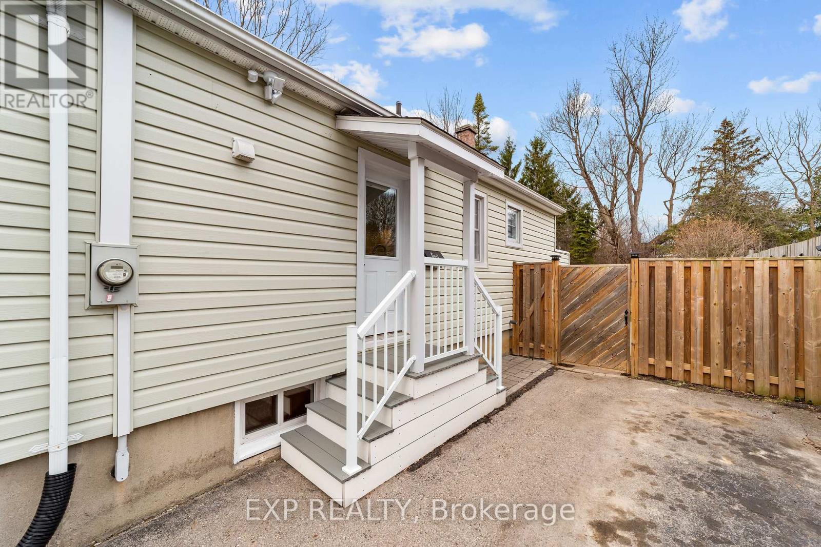 104 Barker Street, London East, Ontario  N5Y 1X7 - Photo 9 - X12948950