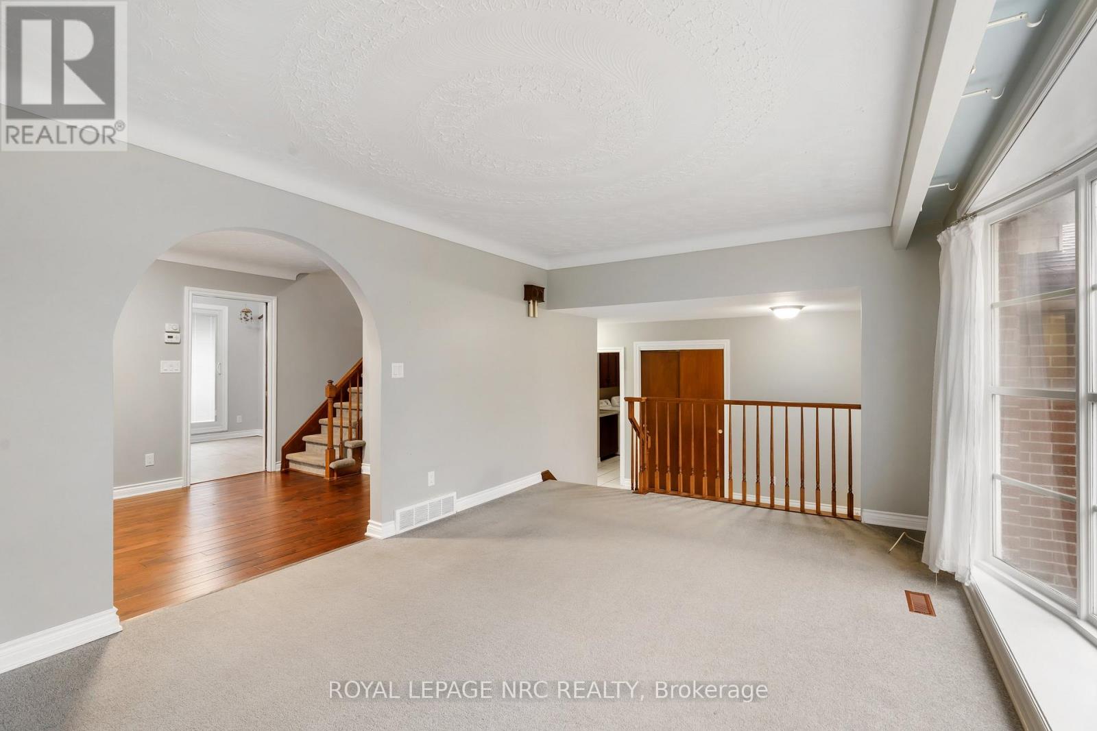 64 Adel Drive, St. Catharines, Ontario  L2M 7E6 - Photo 9 - X12945400