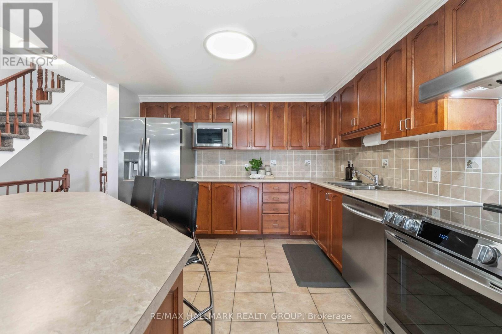 2034 Winsome Terrace, Ottawa, Ontario  K4A 4Y5 - Photo 10 - X12948752