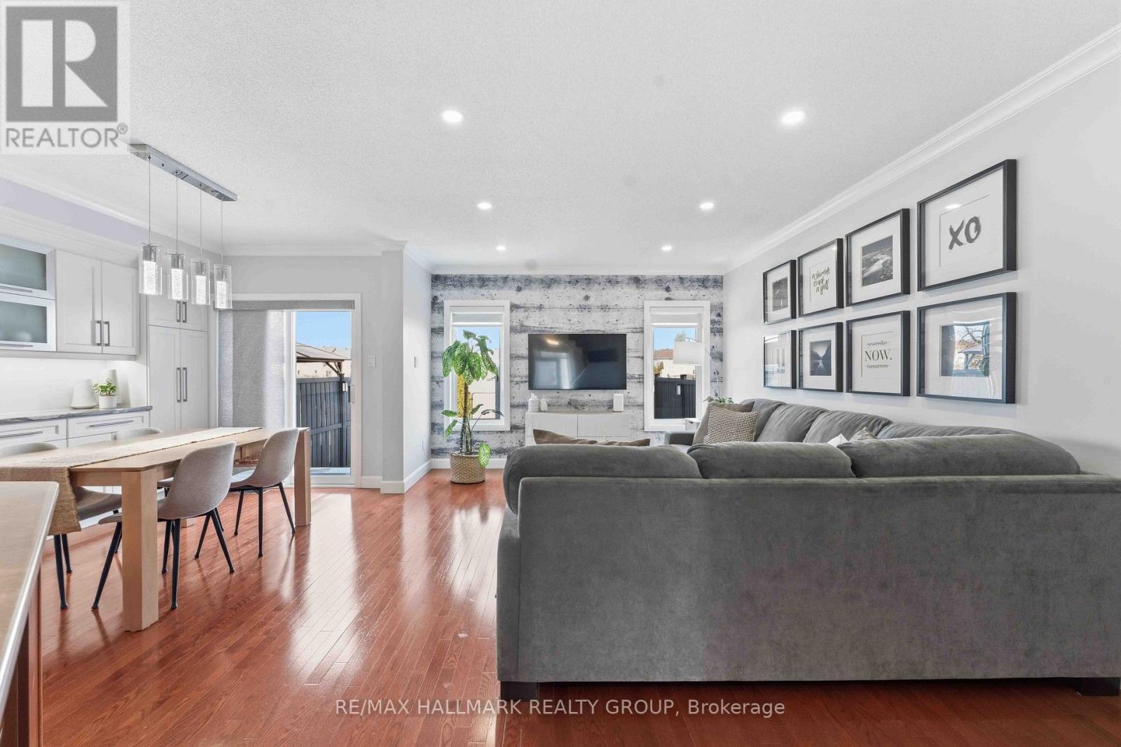 2034 Winsome Terrace, Ottawa, Ontario  K4A 4Y5 - Photo 16 - X12948752