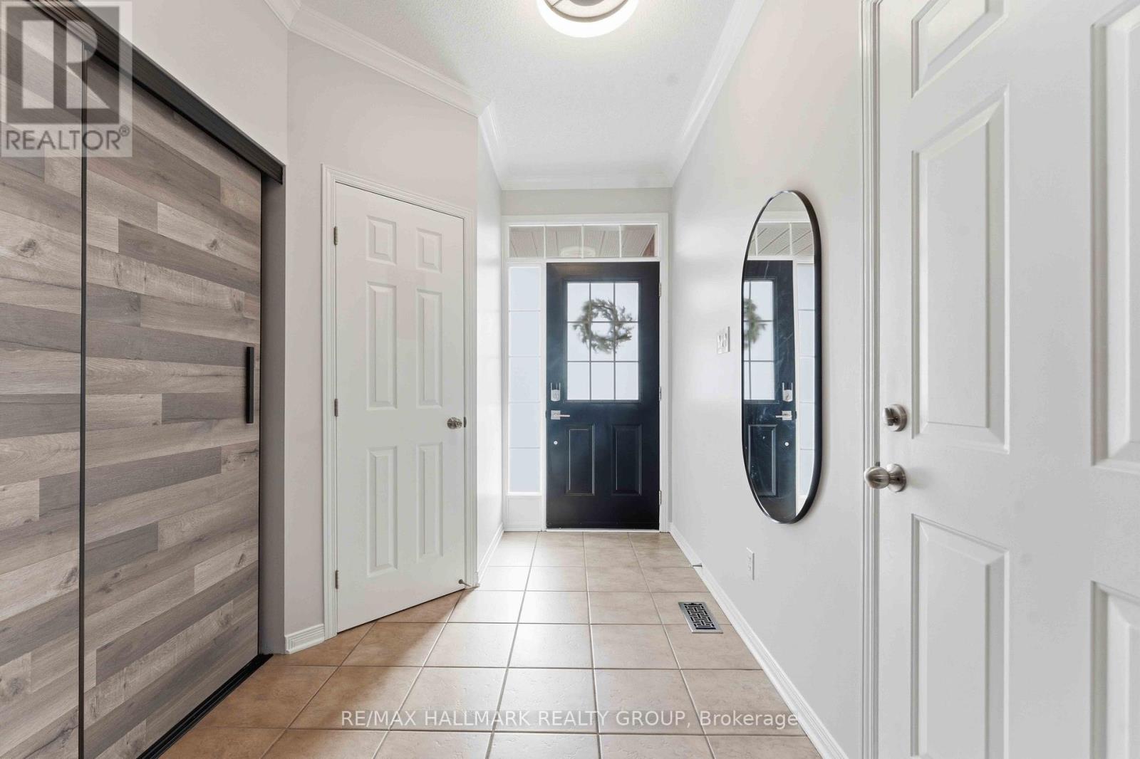 2034 Winsome Terrace, Ottawa, Ontario  K4A 4Y5 - Photo 2 - X12948752