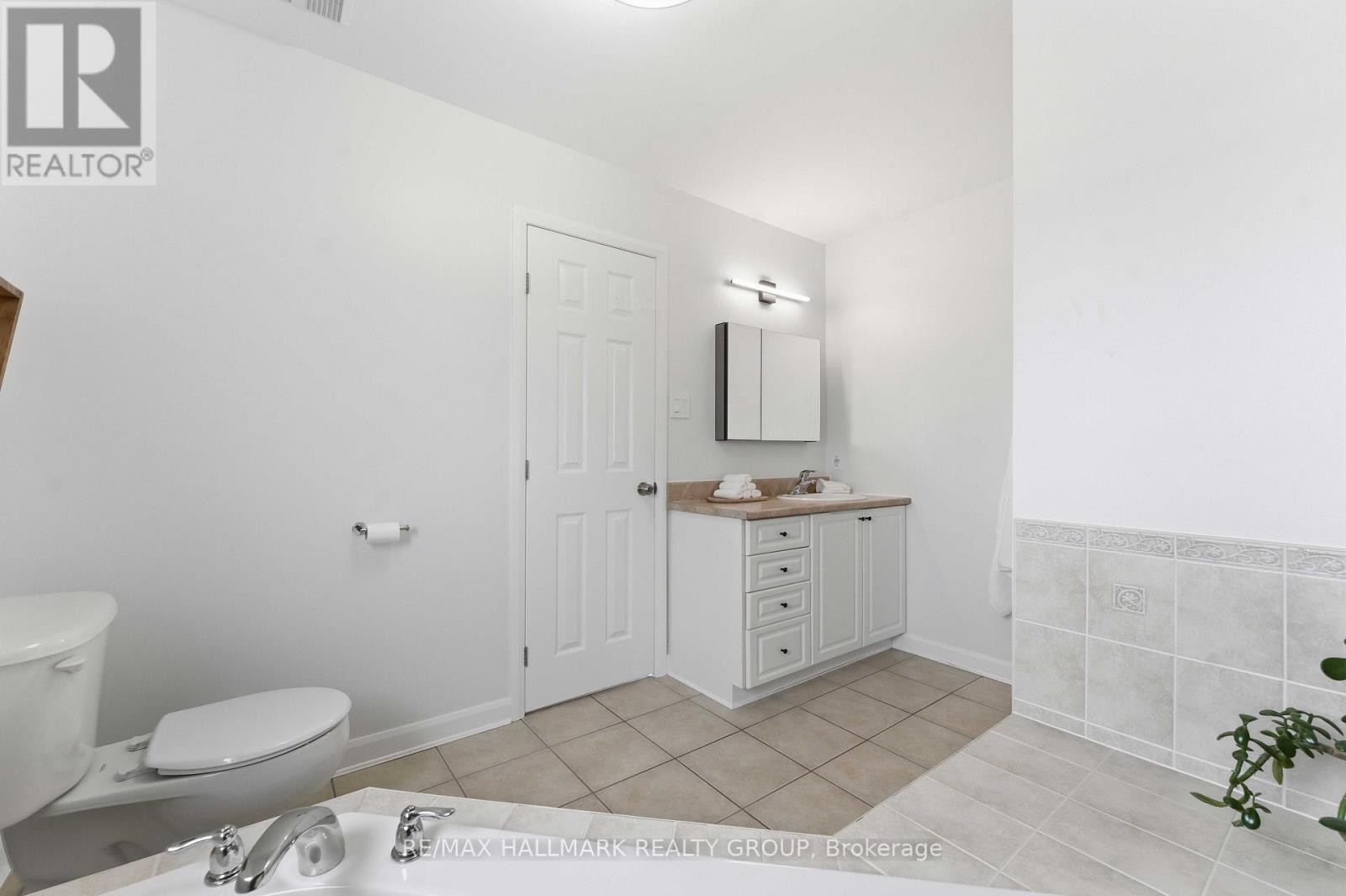 2034 Winsome Terrace, Ottawa, Ontario  K4A 4Y5 - Photo 30 - X12948752