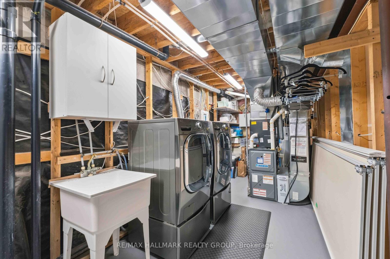 2034 Winsome Terrace, Ottawa, Ontario  K4A 4Y5 - Photo 41 - X12948752