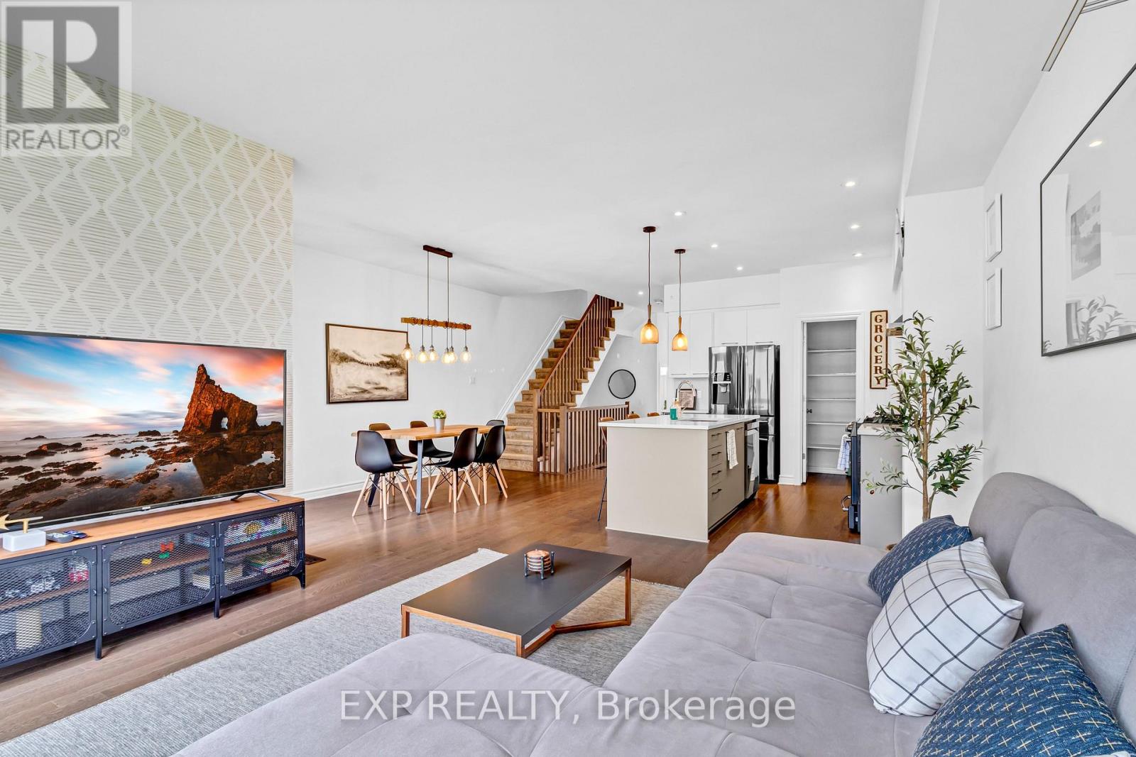 49 Salamander Way, Ottawa, Ontario  K1X 0E9 - Photo 11 - X12948892