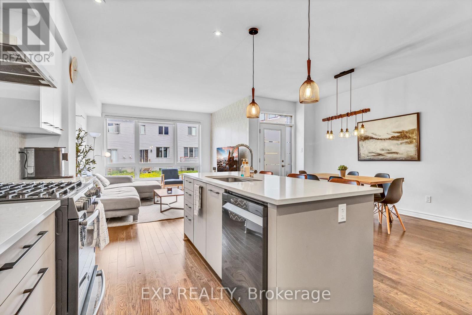 49 Salamander Way, Ottawa, Ontario  K1X 0E9 - Photo 8 - X12948892