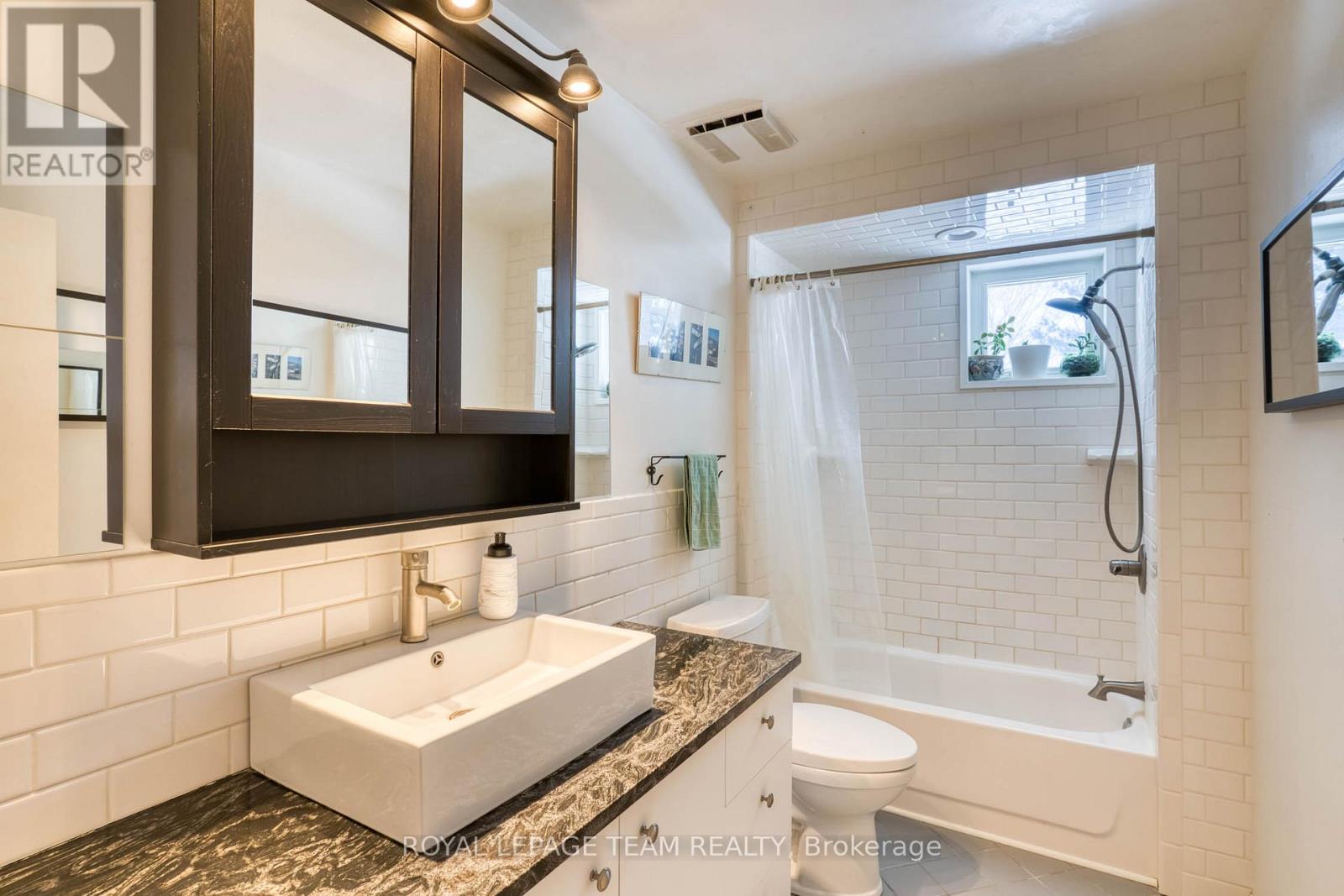 294 St George Street, Mississippi Mills, Ontario  K0A 1A0 - Photo 15 - X12948958