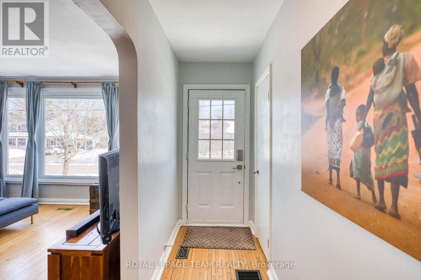 294 St George Street, Mississippi Mills, Ontario  K0A 1A0 - Photo 3 - X12948958