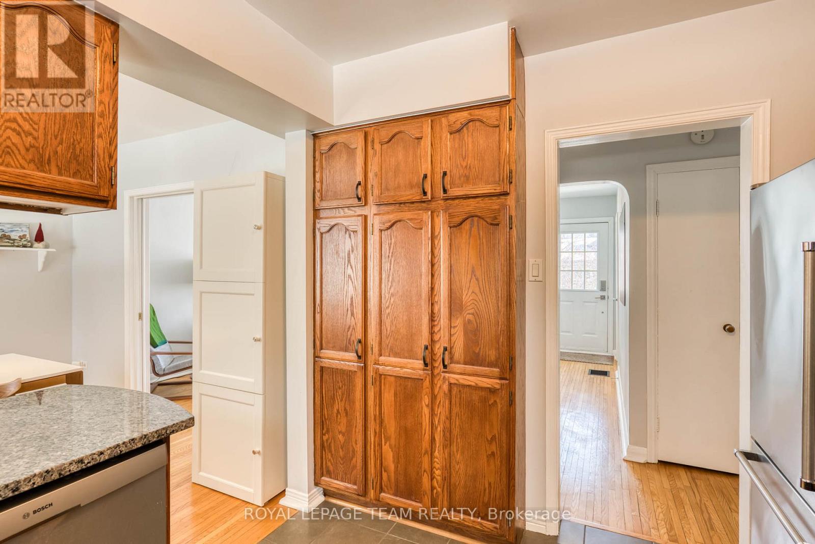 294 St George Street, Mississippi Mills, Ontario  K0A 1A0 - Photo 7 - X12948958