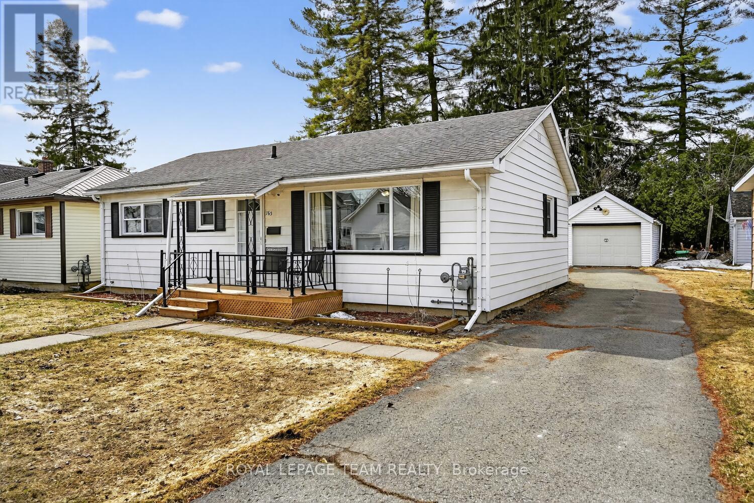 763 Josephine Street, Prescott, Ontario  K0E 1T0 - Photo 2 - X12948994